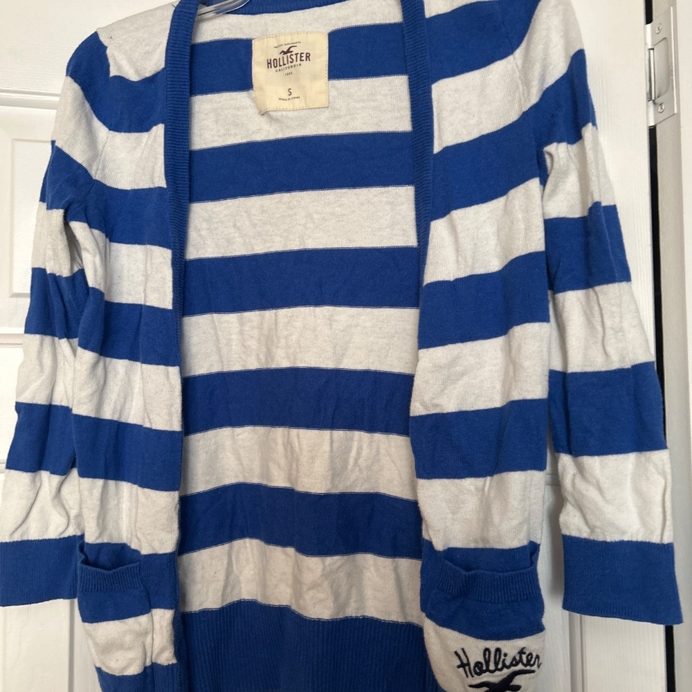 Cardigans - Picture 3 of 4